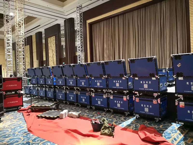 在成都怎么杜絕舞臺(tái)搭建過(guò)程中的安全事故